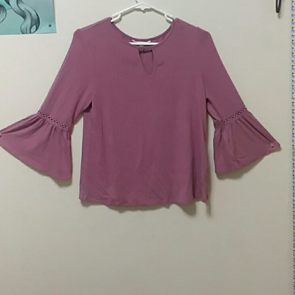 Purple/pink barely worn shirt